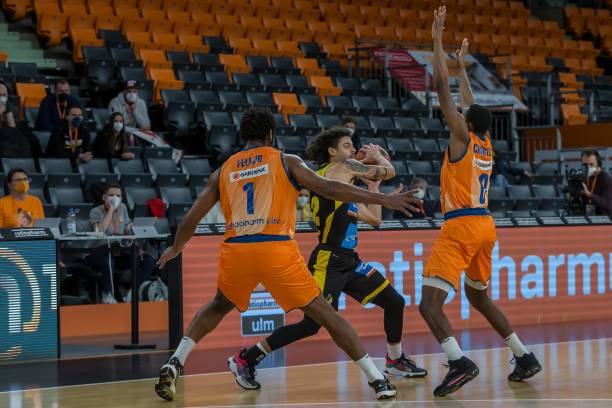 也让外界对 也让外界对