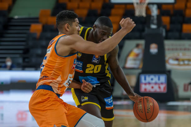 靠前的球队 靠前的球队