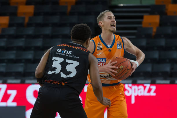 他被誉为未 他被誉为未