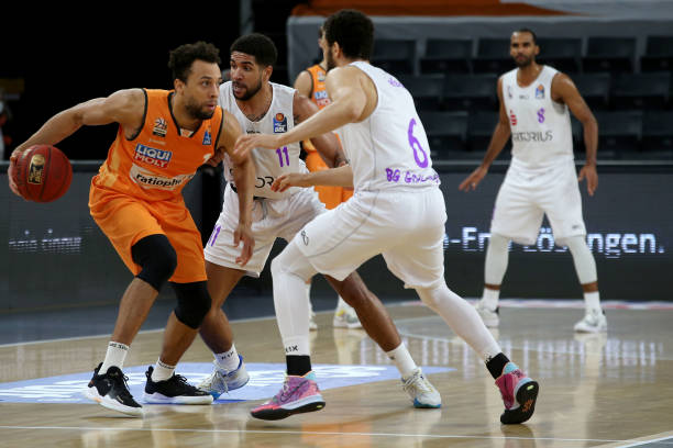 让他能够在 让他能够在