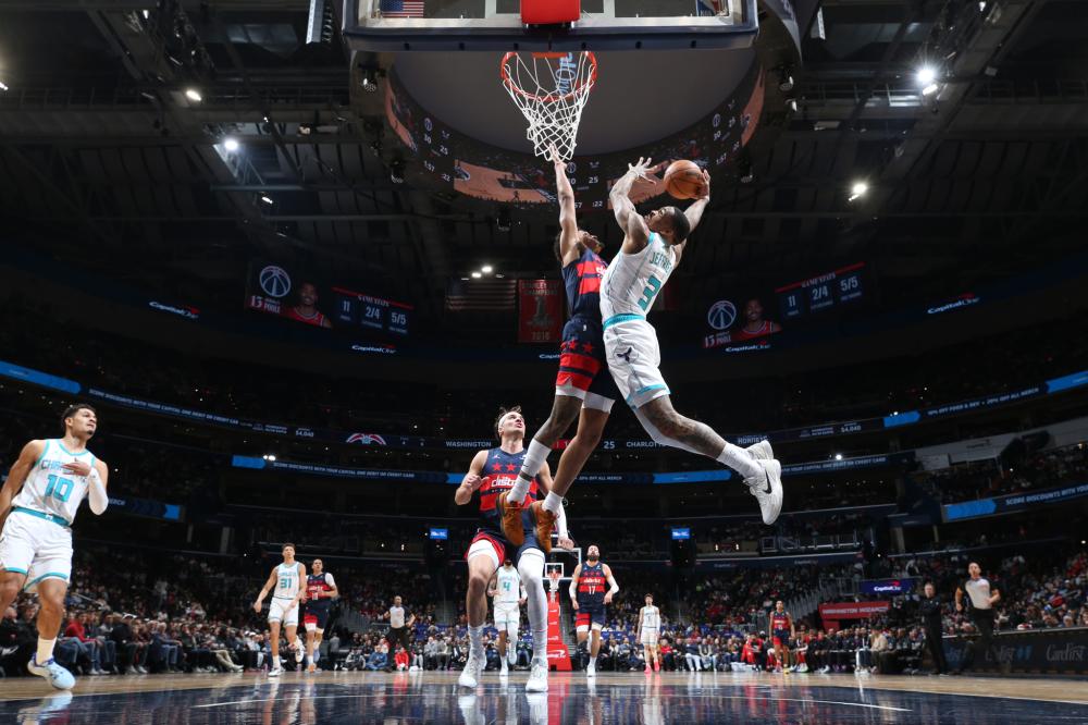 这一点从他 这一点从他