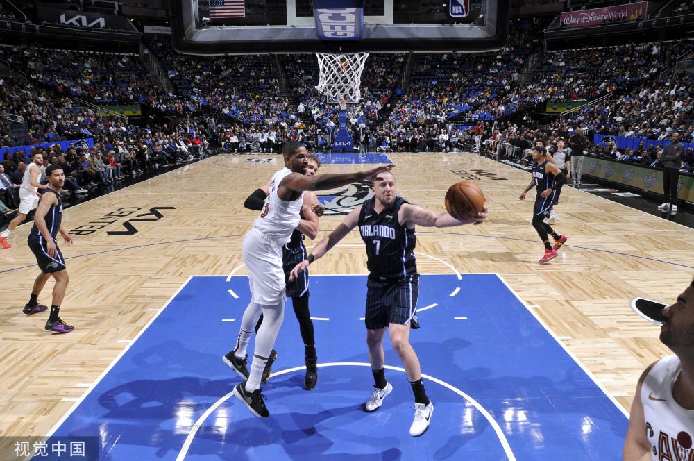 中明显表现 中明显表现